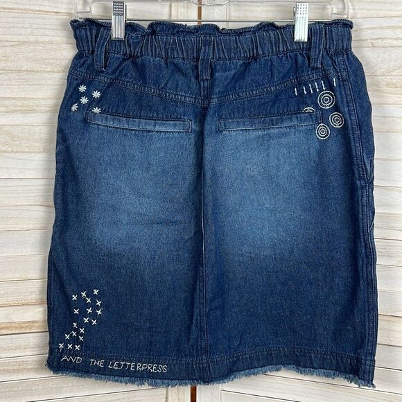 Anthropologie Pilcro Embroidered Patchwork Denim Mini Skirt Small - Picture 7 of 12